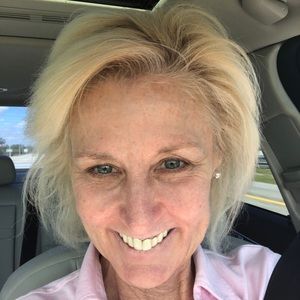 Meet your Posher, Deidre